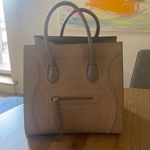 Celine Medium Phantom Luggage Tote EUC
